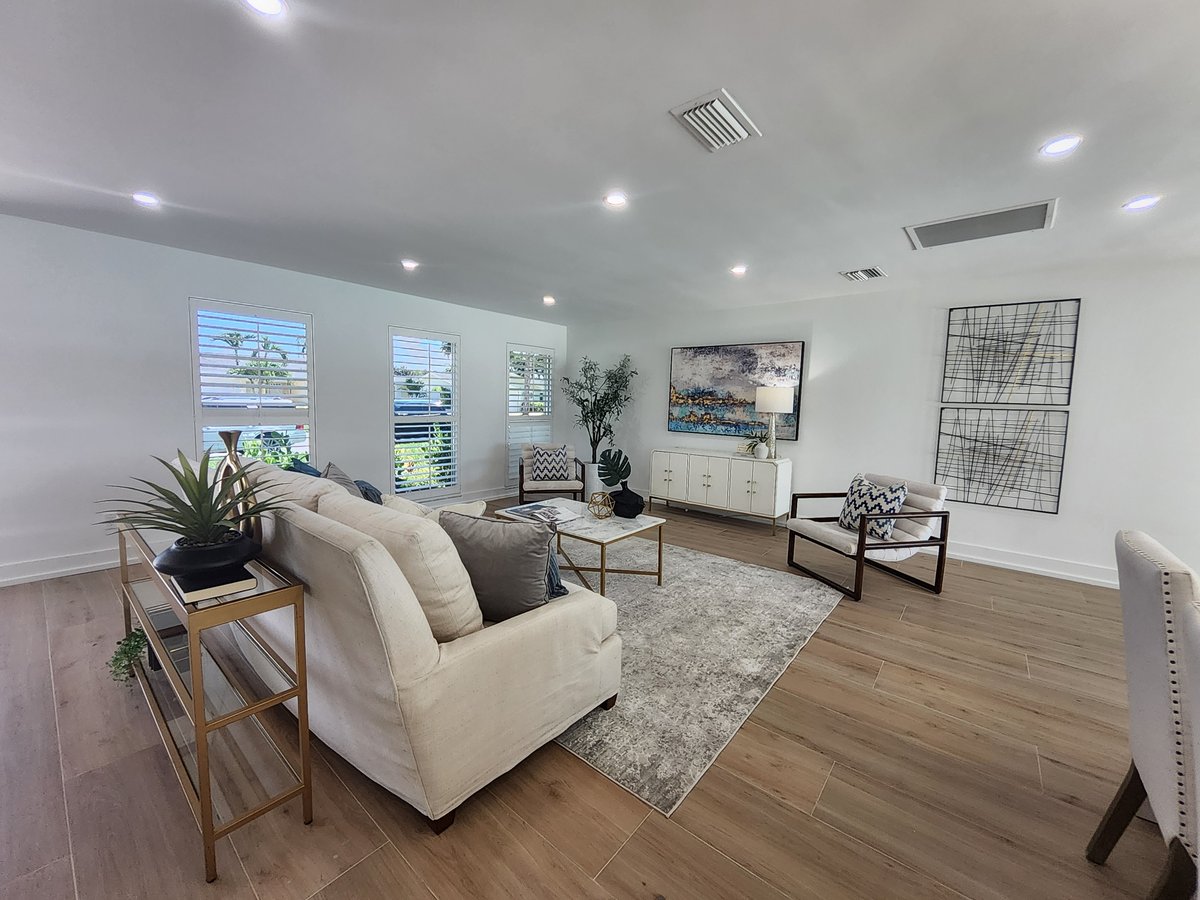 Tanglewood St. Pete Estate living room staging